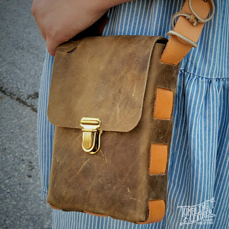 Adventurer Satchel