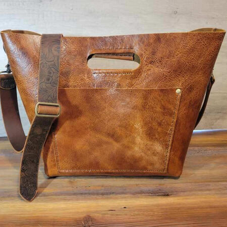 Deluxe Crossbody Taylor Tote Vintage Tan $240