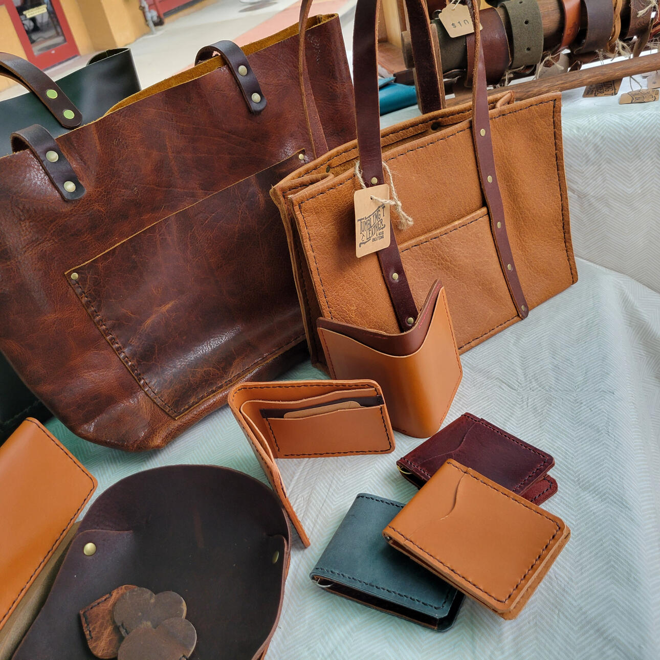 Tumbling T Leather and Wood Creations